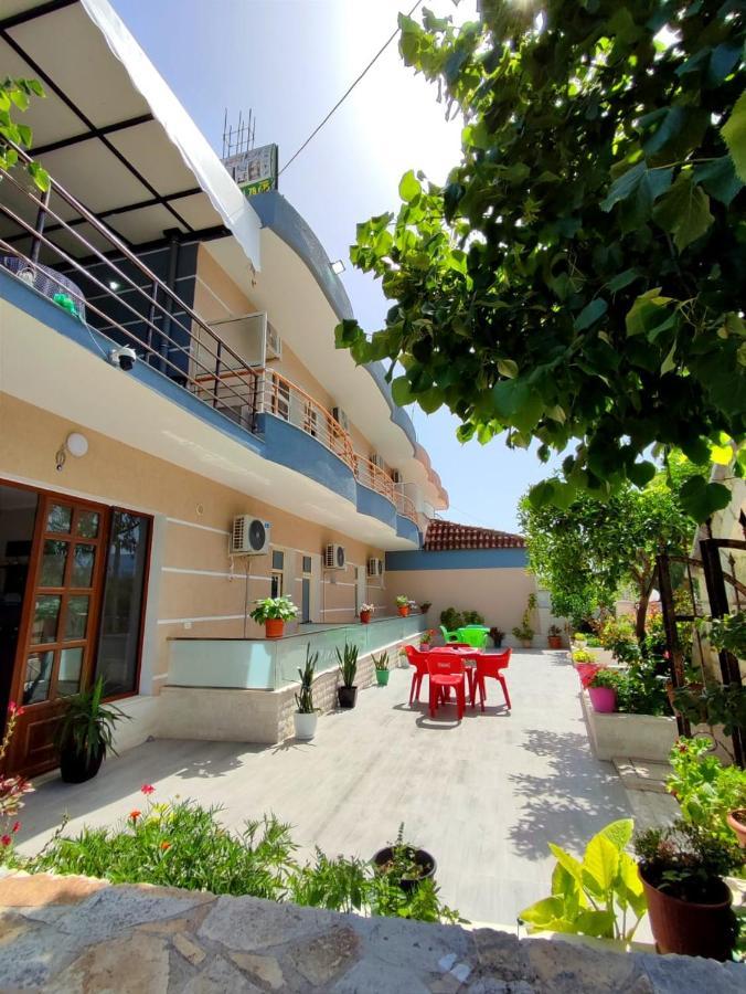 Hotel Vila Flowers Vlorë Exterior foto